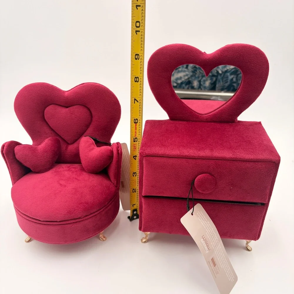 Willow & Riley Pink Velvet Heart Jewelry Box Set Vanity Dresser & Armchair NWT